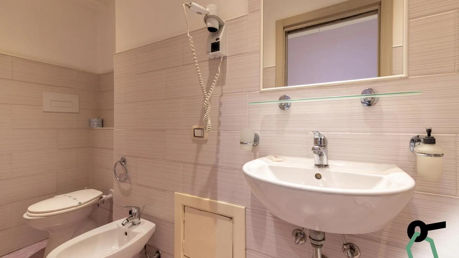 Hotiday Room Collection - Palermo Politeama Hotel