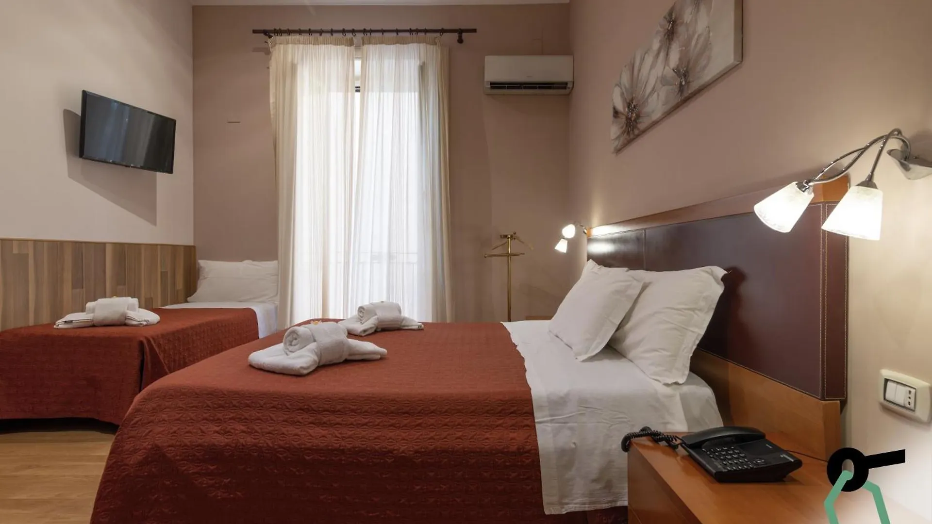 *** Hotel Hotiday Room Collection - Palermo Politeama Italia
